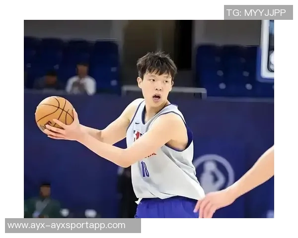 克罗宁为何执意选择杨瀚森明知不合适却难以融入的背后原因分析