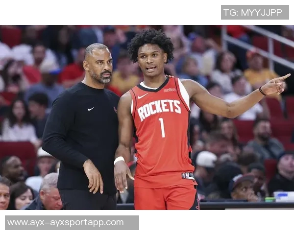 火箭成功包夹KD15中12无功而返乌度卡战术乏力引发质疑